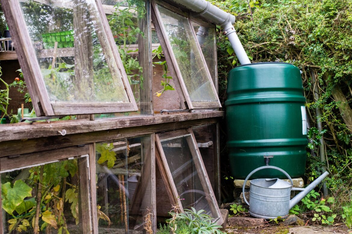 Cómo recoger el agua de lluvia sin techo Revista de limpieza ideas