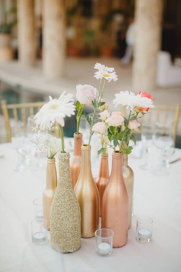 Pièce maîtresse de bouteille de vin en or rose bricolage