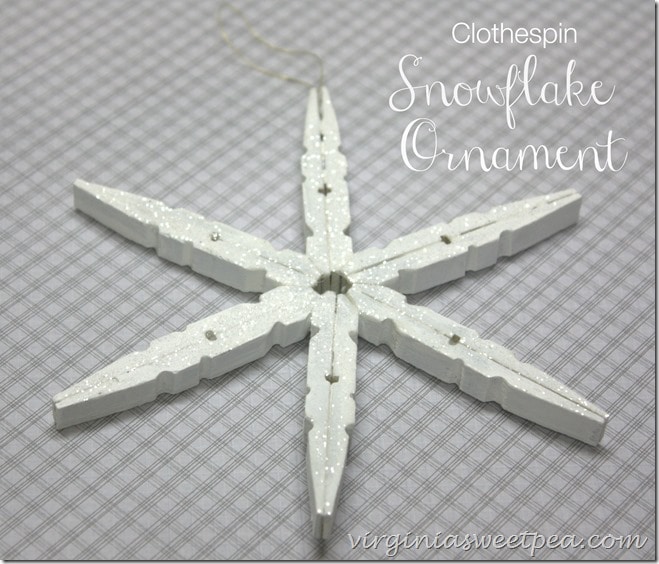 Ornement flocon de neige en épingle à linge