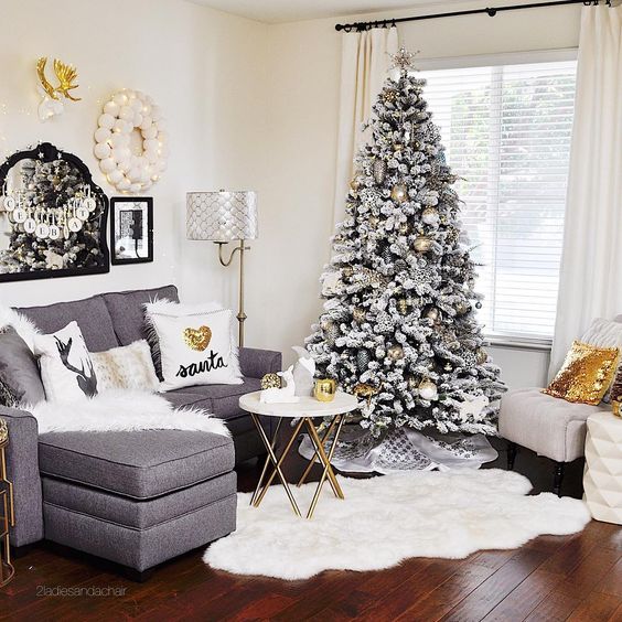 Comment décorer une petite maison infonavit à Noël