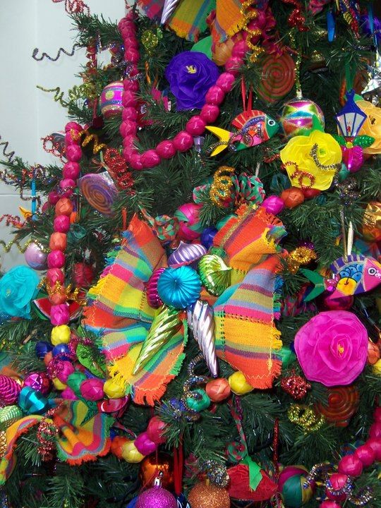 Sphères de Noël avec des détails mexicains