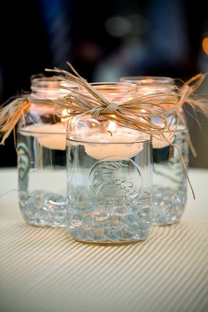 004 "width =" 427 "height =" 640 "srcset =" https://housekeeping.tn/wp-content/uploads/2019/12/1577321272_465_Centres-de-table-avec-bougies-DecoraIdeas.jpg 427w, https://decoraideas.com/wp- content / uploads / 2016/07 / 004-4-400x600.jpg 400w, https://decoraideas.com/wp-content/uploads/2016/07/004-4-300x450.jpg 300w "data-tailles =" ( largeur max: 427px) 100vw, 427px "></p>
<p><noscript><img decoding=