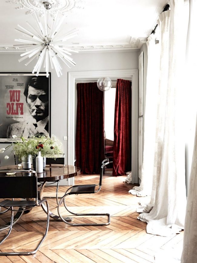 002 "width =" 650 "height =" 867 "srcset =" https://housekeeping.tn/wp-content/uploads/2019/12/1577378988_292_Salles-a-manger-modernes-2020-photos-et-idees-de.jpg 650w, https://decoraideas.com/wp- content / uploads / 2016/07 / 002-84-400x534.jpg 400w, https://decoraideas.com/wp-content/uploads/2016/07/002-84-500x667.jpg 500w, https: // decoraideas. com / wp-content / uploads / 2016/07 / 002-84-300x400.jpg 300w "data-tailles =" (largeur max: 650px) 100vw, 650px "></p>
<p><noscript><img decoding=