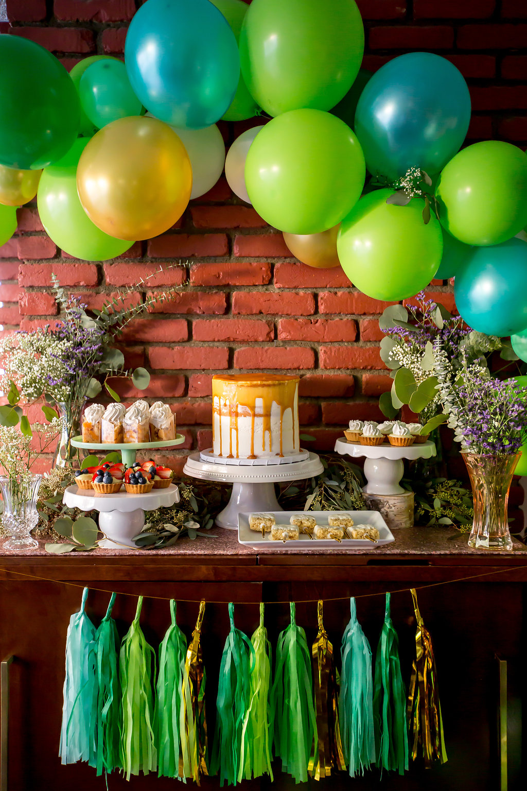 Table de dessert baby shower de verdure