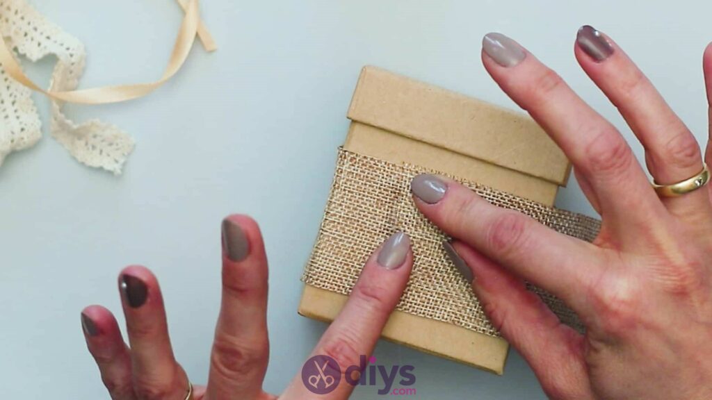 Coffret cadeau bricolage jute étape 2h