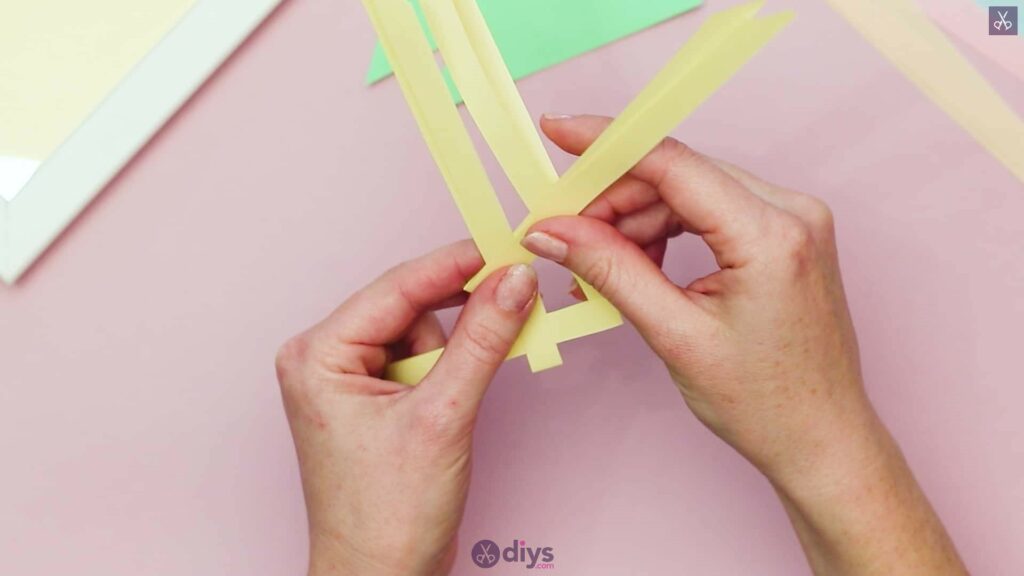 Diy origami flower art step 3c