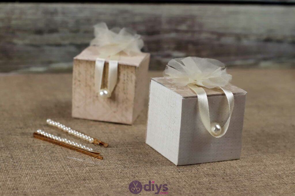Diy mini wedding gift box simple project