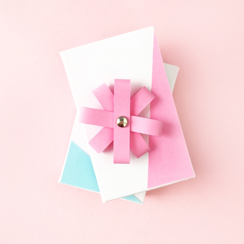 Mini décorations de fleurs en papier bricolage