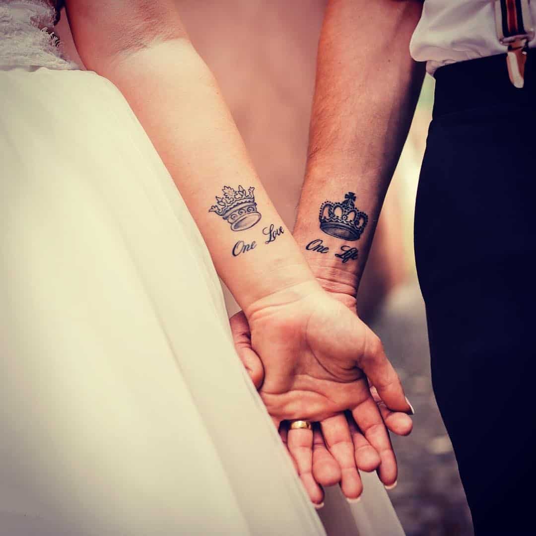 Свадбени тетоважи на кралот и кралицата сами