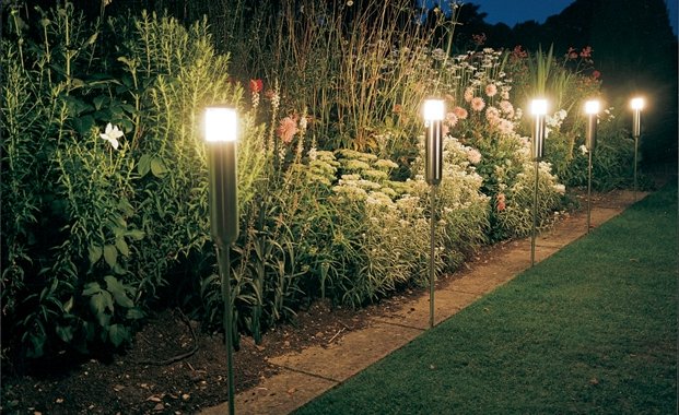 LED градинарски светла