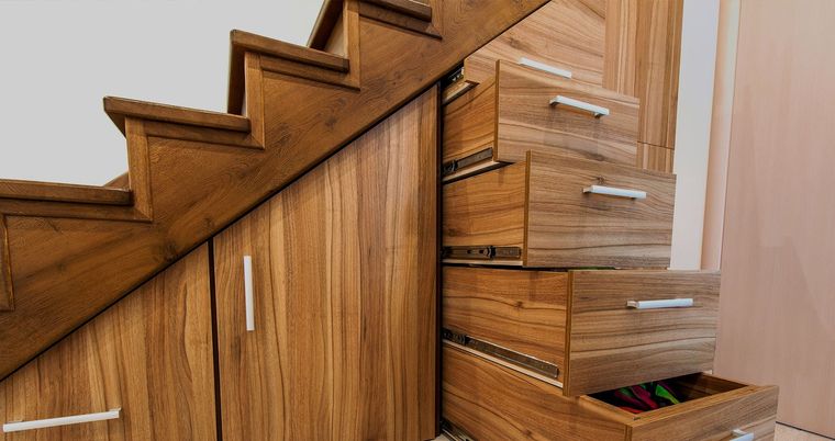 optimiser l'espace pour les tiroirs en bois