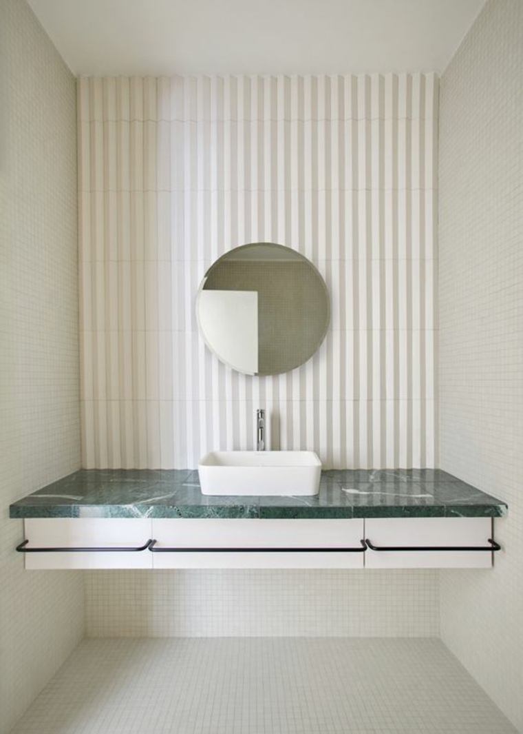 comptoir de salle de bain en marbre vert