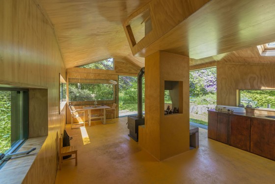 Revêtement intérieur en bois de maison de campagne