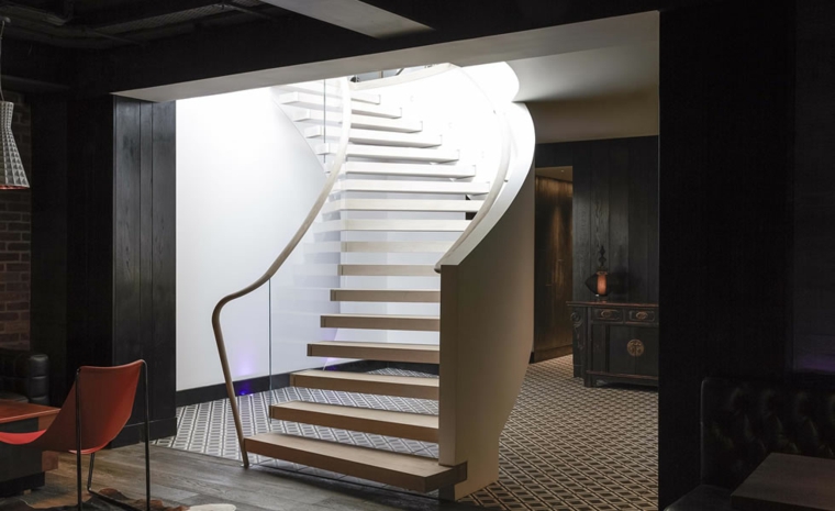 design-escalier-moderne-Bisca-Helical
