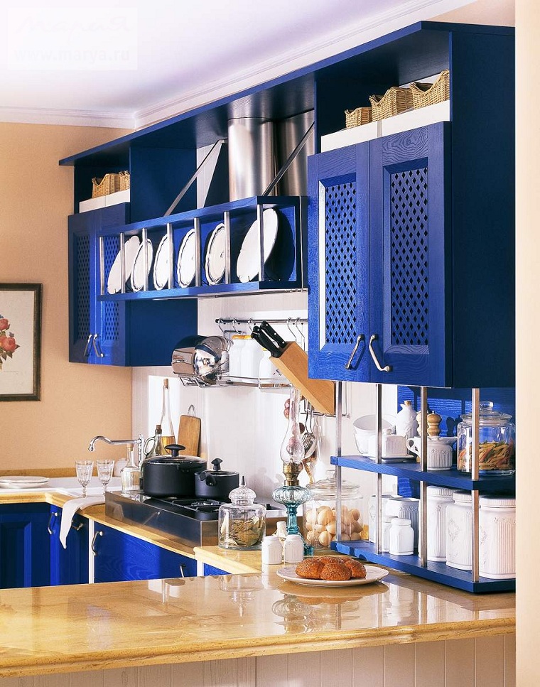 couleurs de base bleu-salle-de-bain-design-armoires-de-cuisine