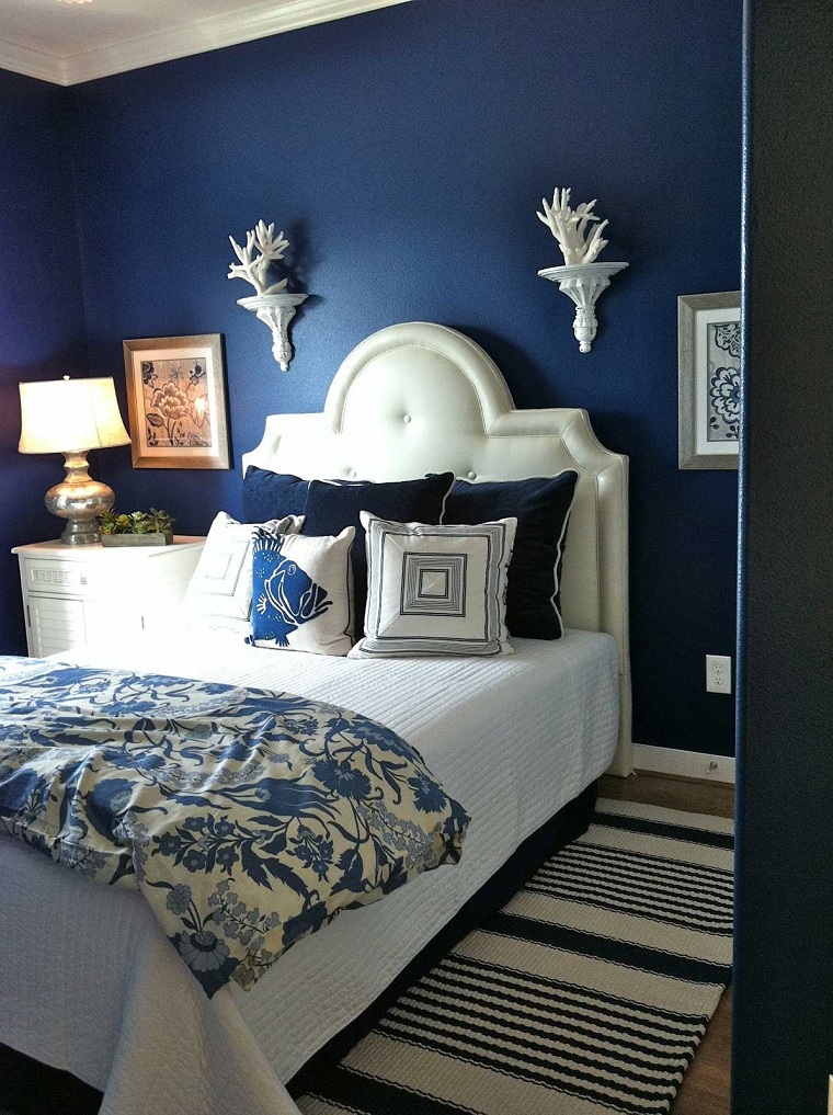 couleurs-basiques-bleu-chambre-style-moderne