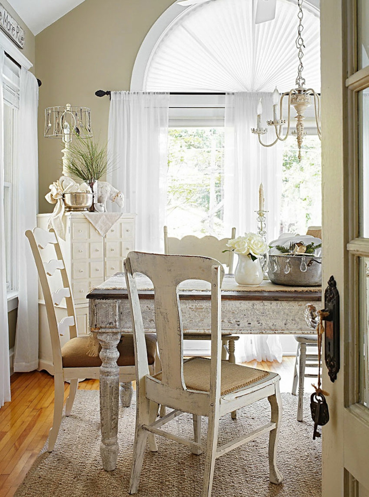 décoration salle à manger vintage idées de chaises blanches design