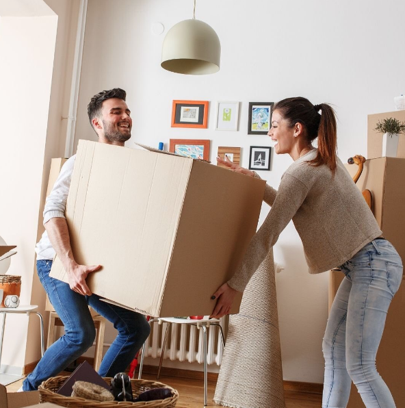 Comment organiser un déménagement rapide et facile étape par étape en déplaçant des boîtes