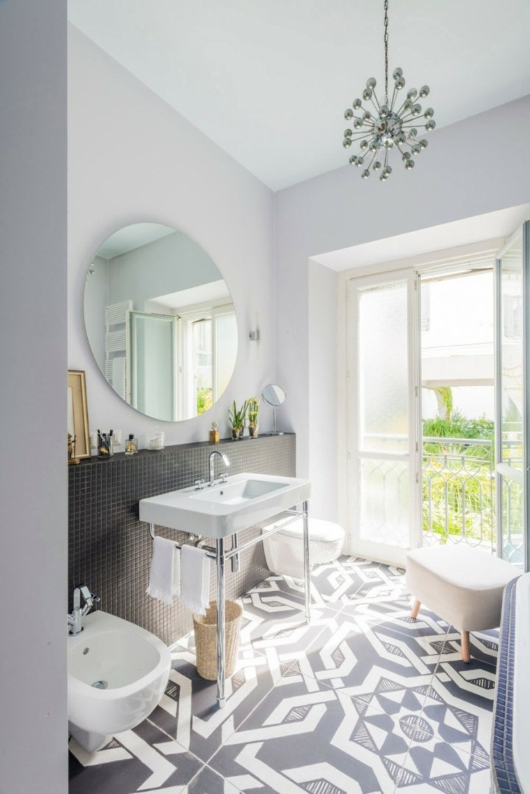 petite salle de bain belles dalles de sol vasque idées de style classique