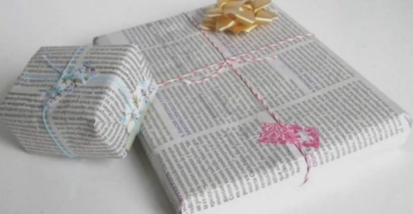 Idées d'artisanat d'emballage de cadeau de journal 