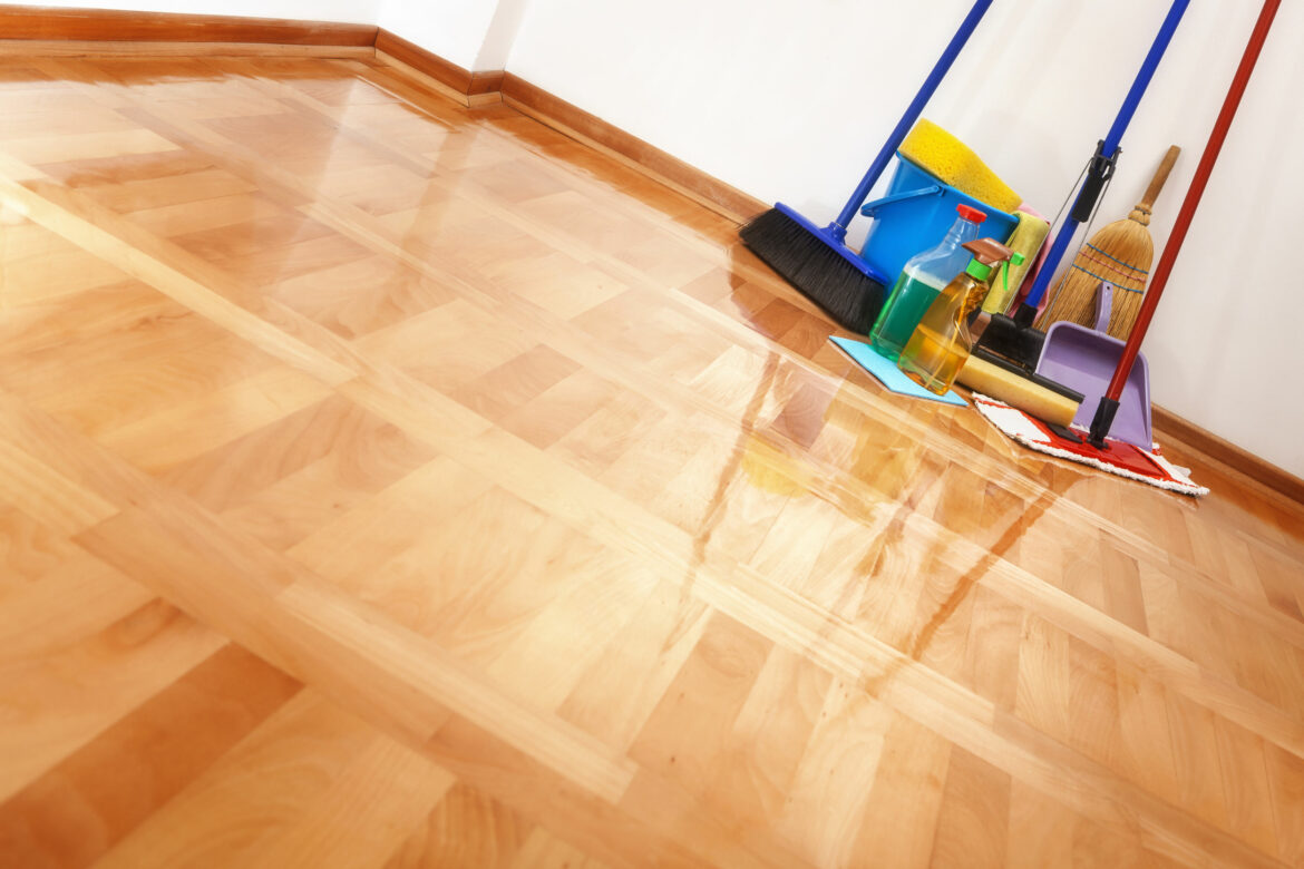 Comment cirer un parquet sans glisser ?