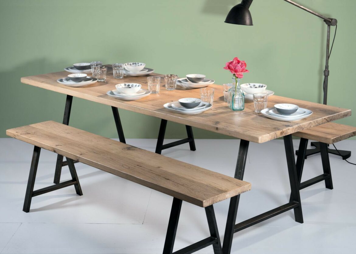 Comment coller un dessus de table ?