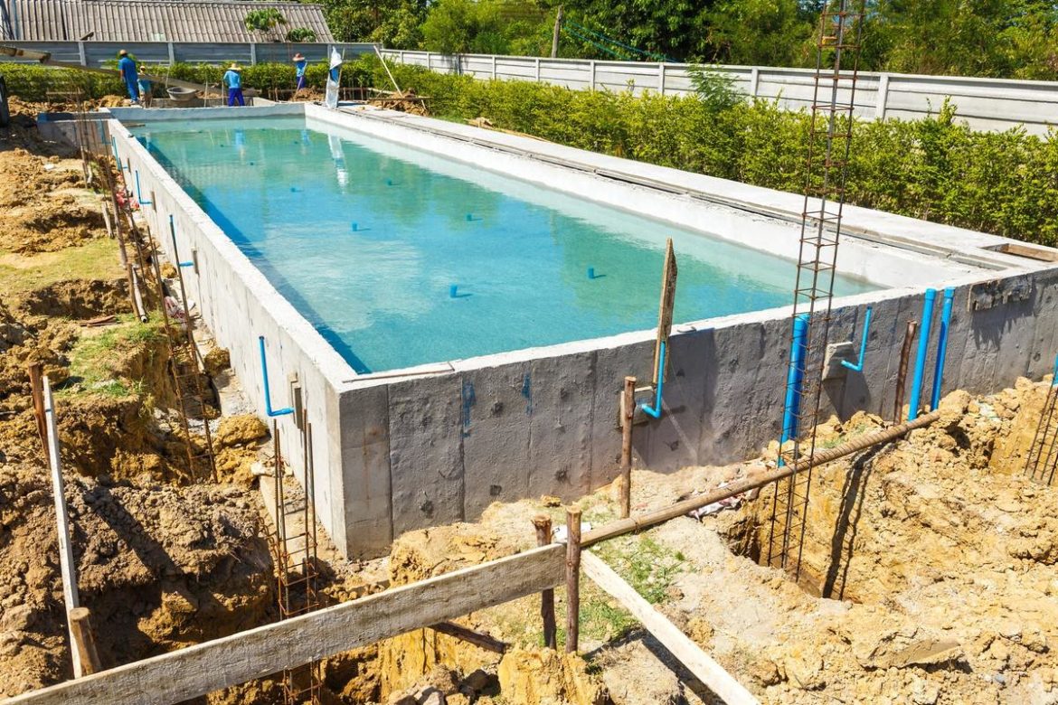 Comment construire une piscine semi enterré ?