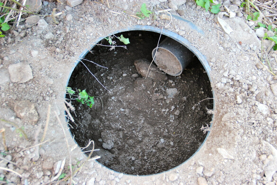 Comment empêcher l'eau de passer sous une porte ?