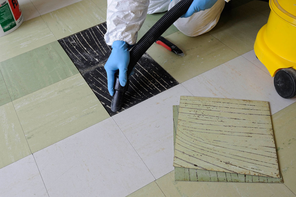 Comment enlever des dalles amiante ?