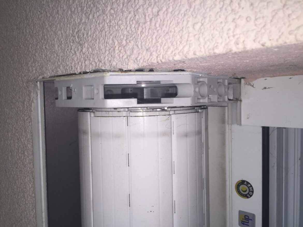 Comment enlever le tablier d'un volet roulant ?