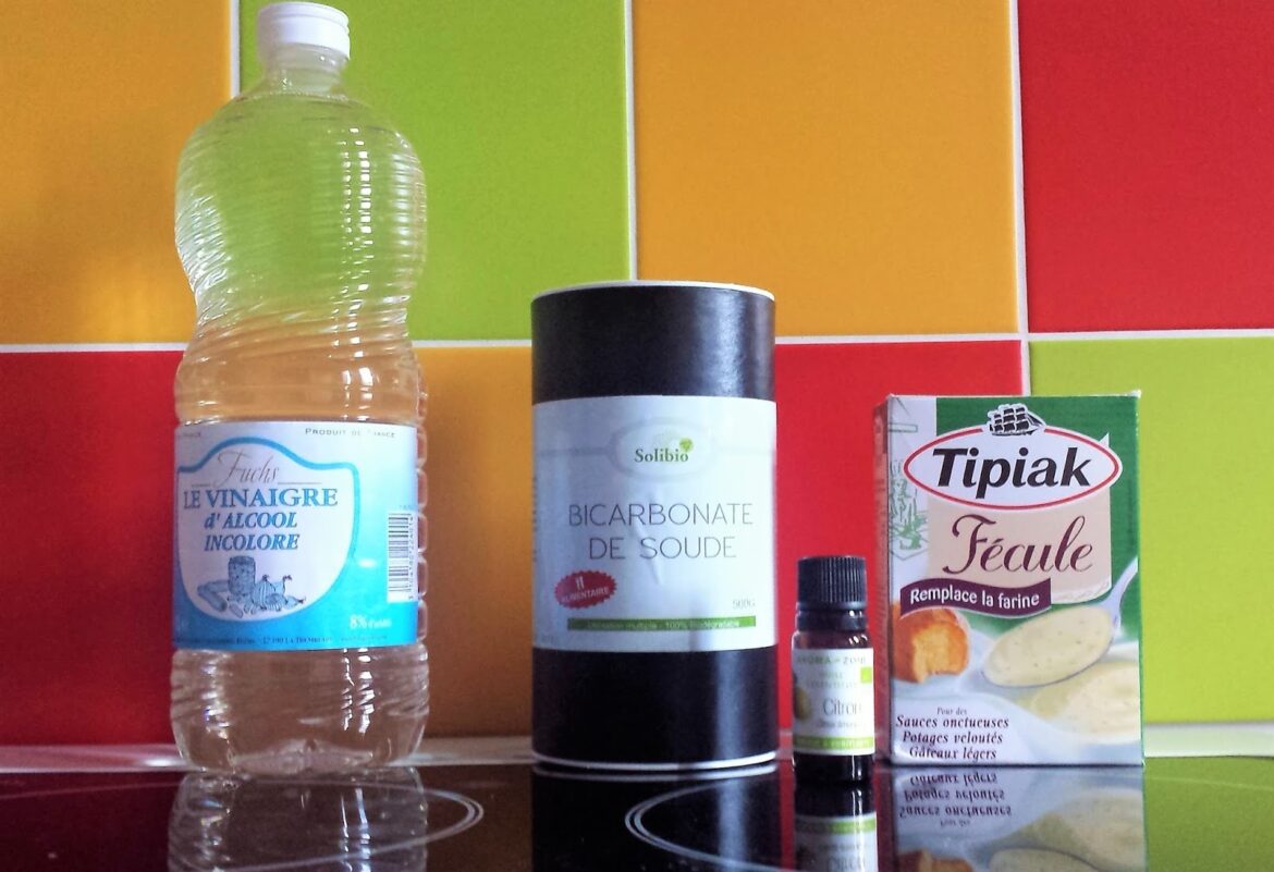 Comment enlever les taches marron au fond des toilettes ?