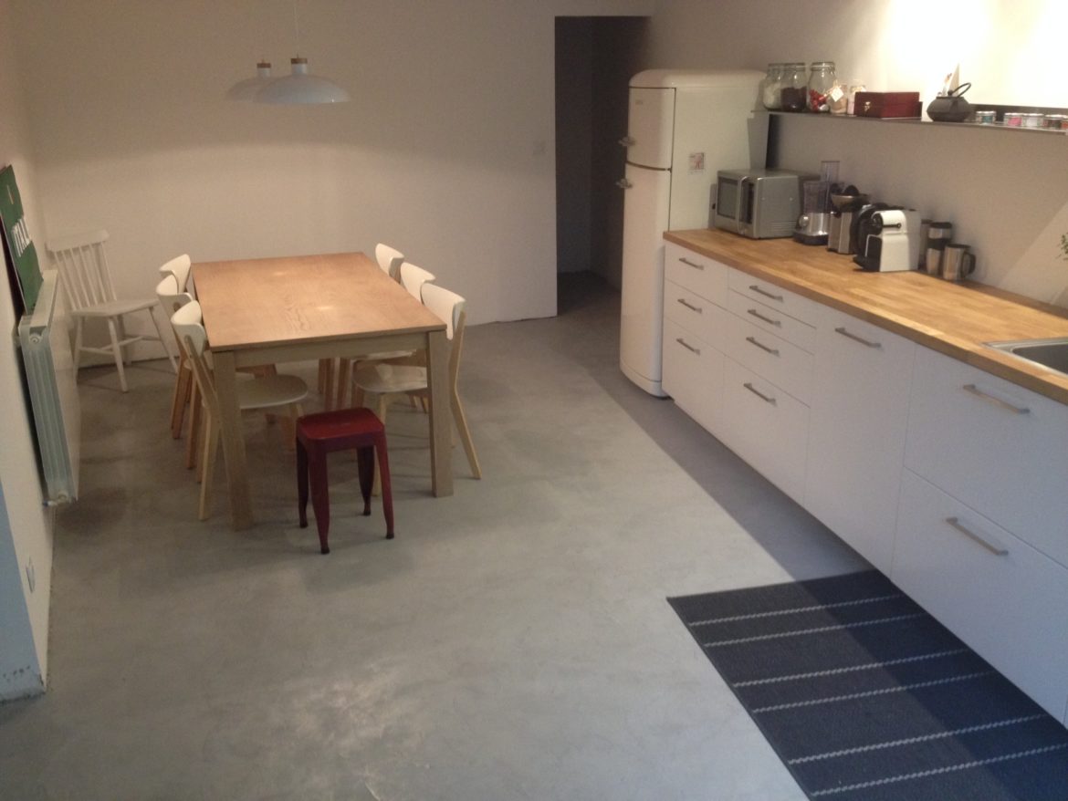 Comment fabriquer son propre béton ciré ?