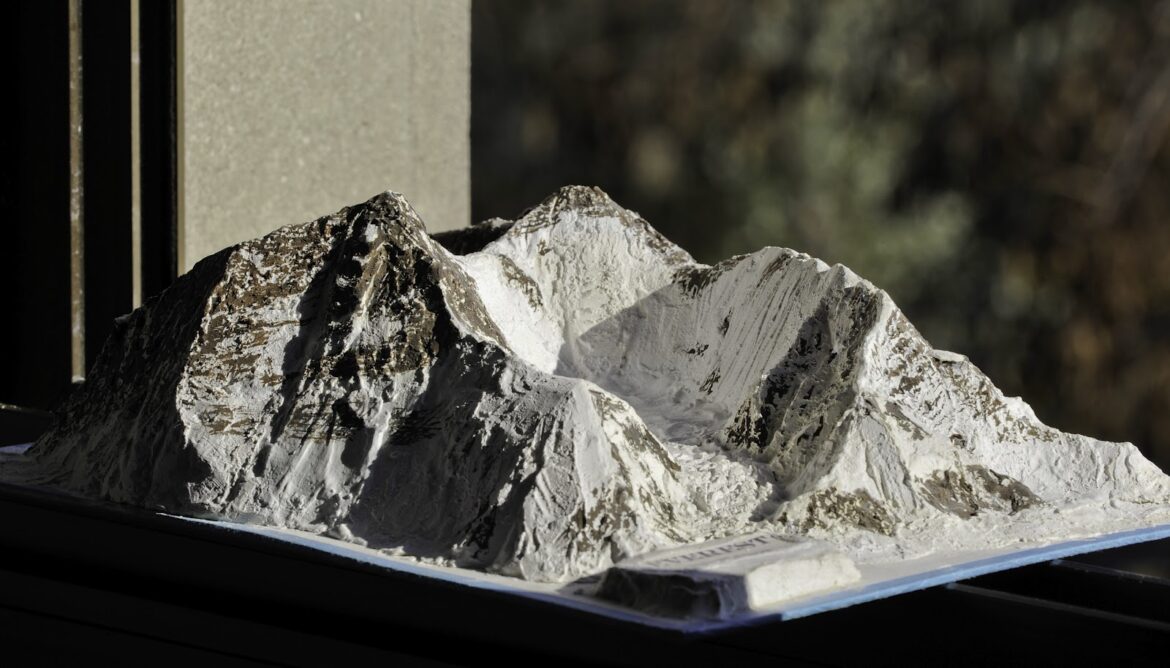 Comment fabriquer une patinoire miniature ?