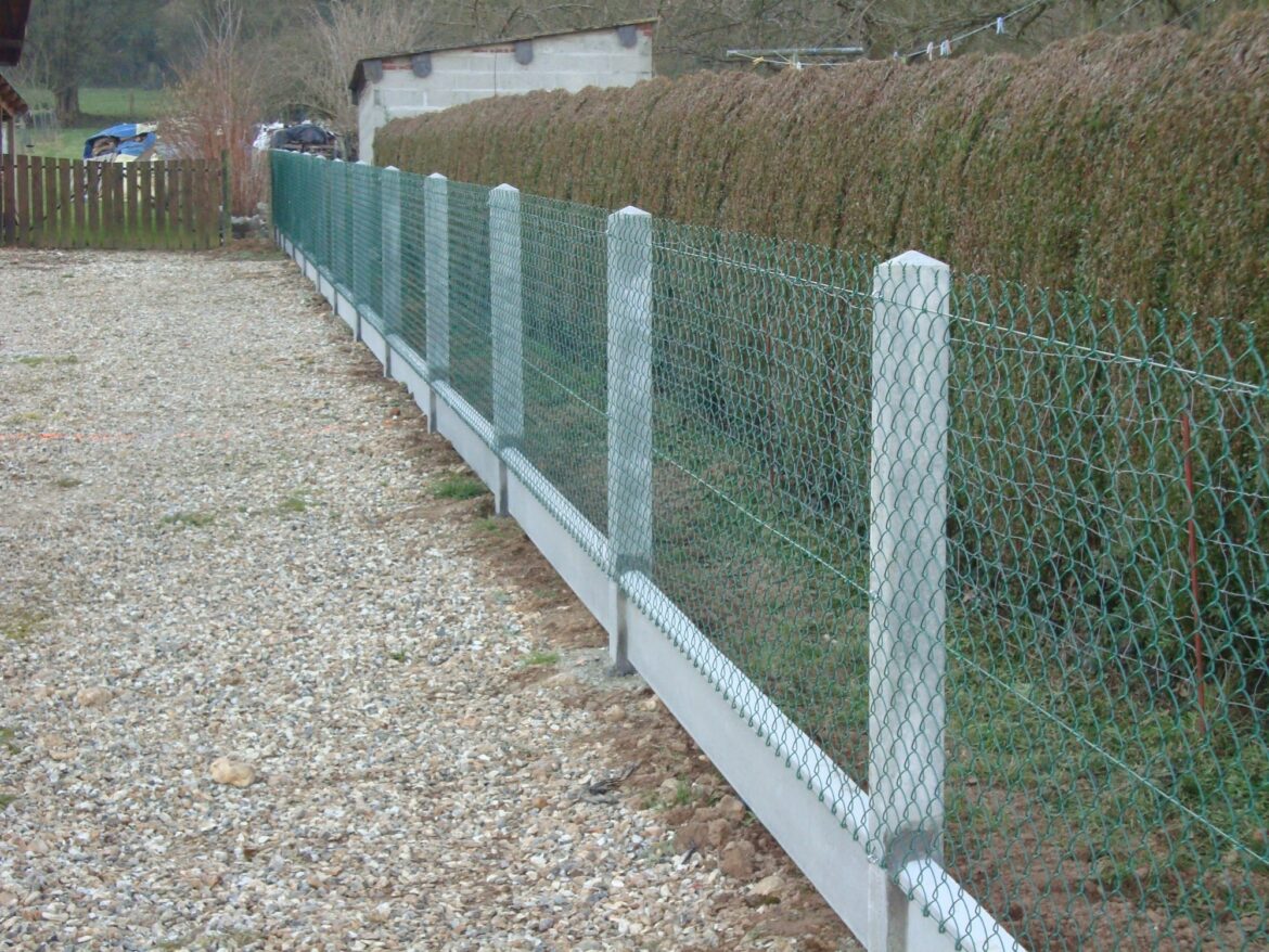 Comment faire des trous dans de la terre dure ?