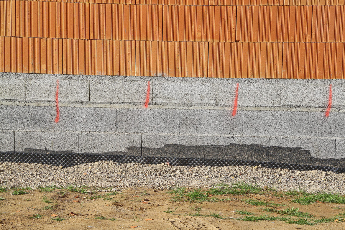 Comment faire l'étanchéité d'un vide sanitaire ?