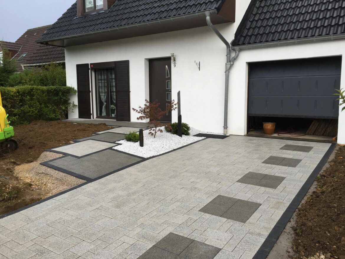 Comment faire tenir du gravier en pente ?