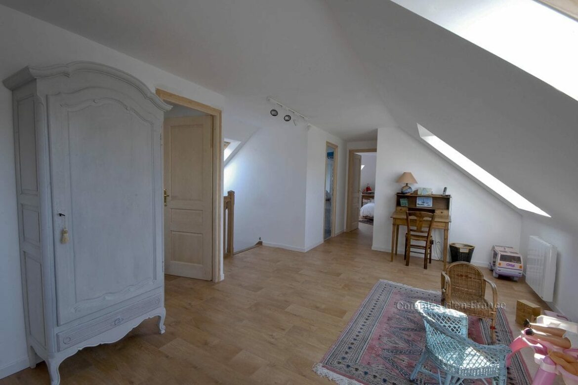 Comment faire un plancher sous toiture ?