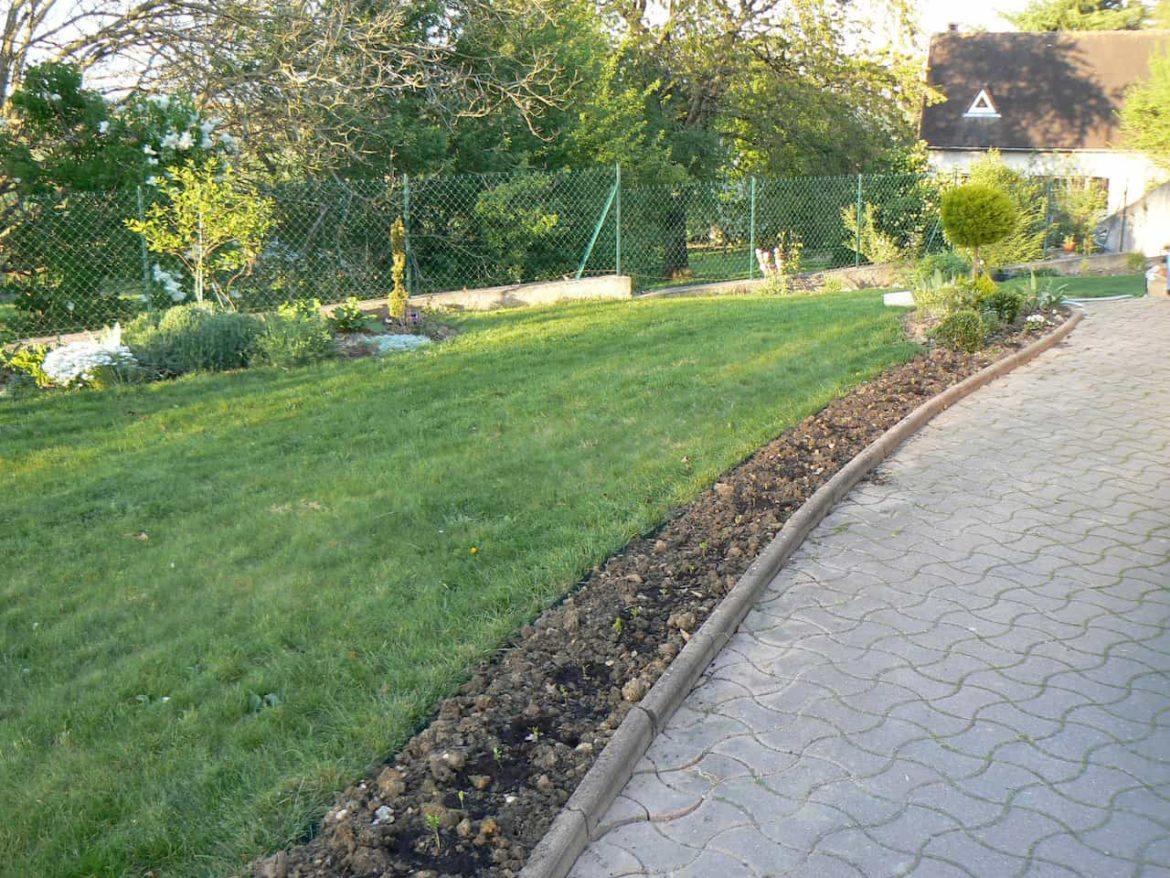 Comment faire une petite allée de jardin ?