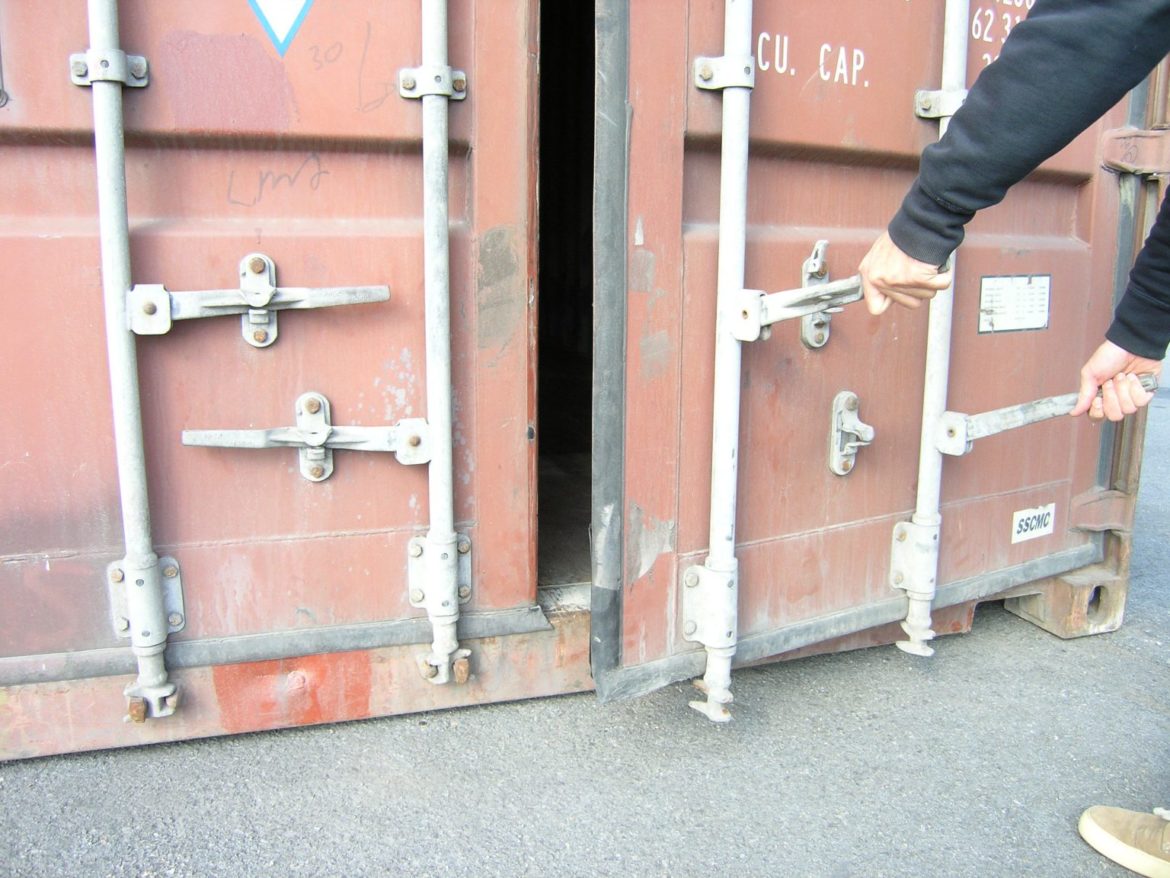 Comment fermer ma cour ?