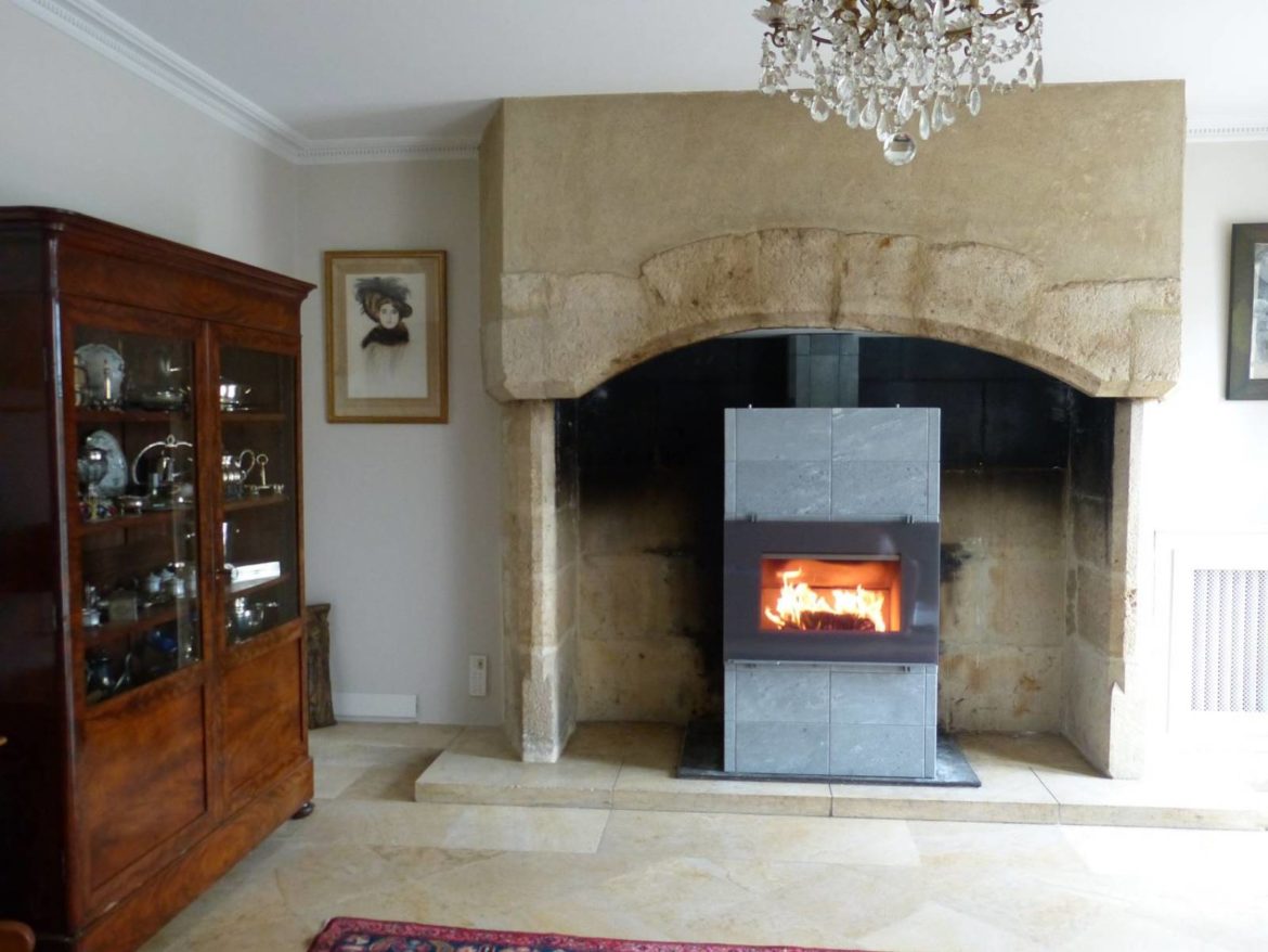 Comment installer un poêle à bois dans une cheminée ancienne ?