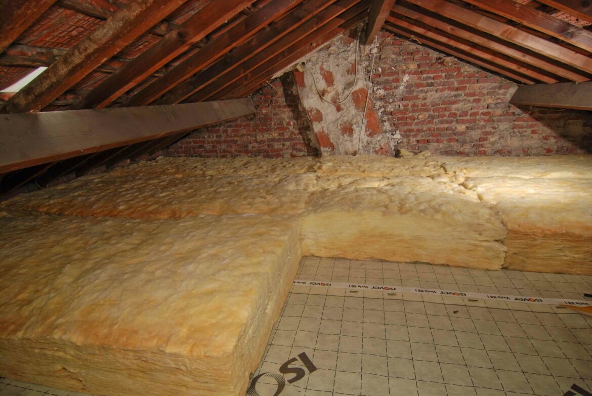 Comment isoler plafond garage Fermette ?