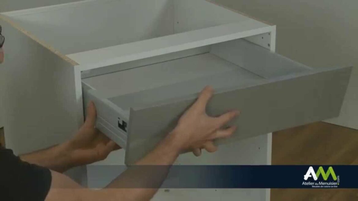 Comment monter un tiroir à coulisse ?