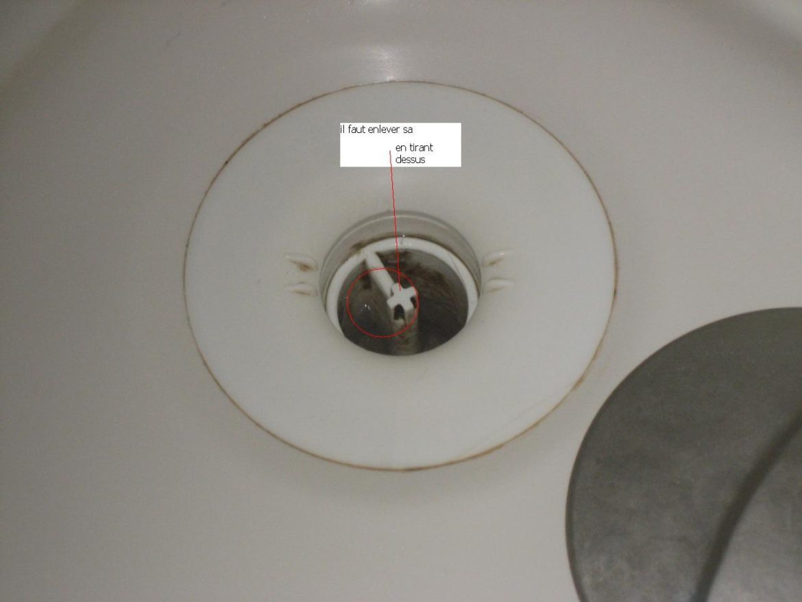 Comment nettoyer la bonde d'une douche à l'italienne ?