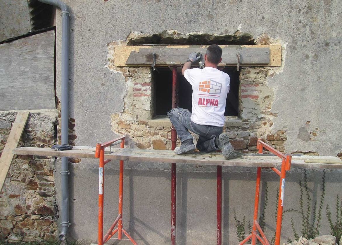 Comment ouvrir une porte dans un mur ?