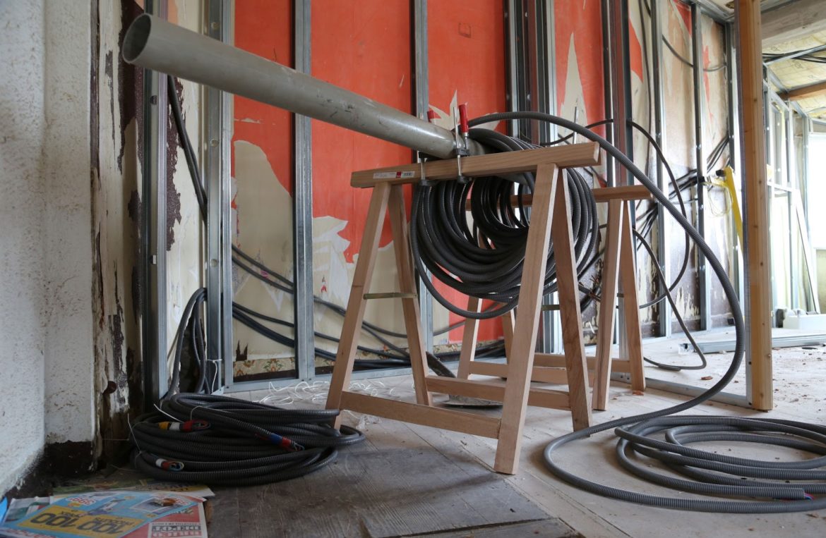 Comment passer les gaines électriques ?