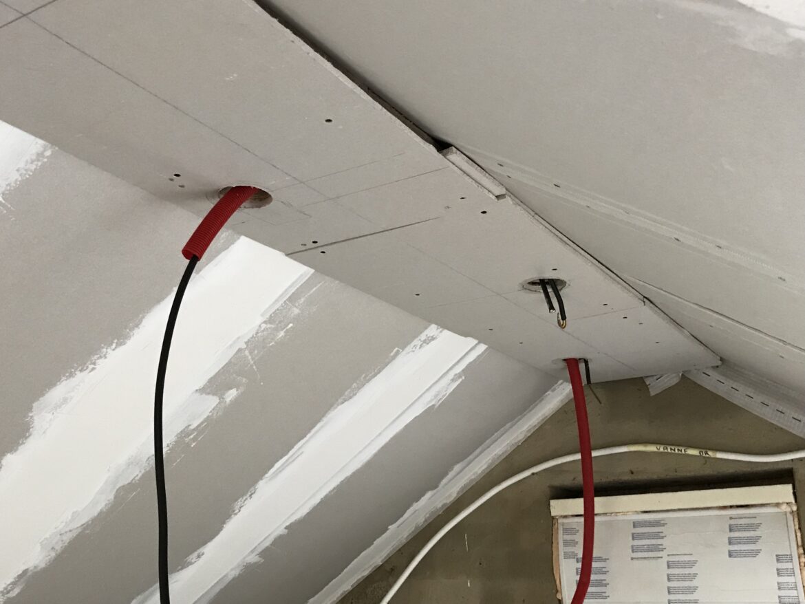 Comment protéger un cable au sol ?