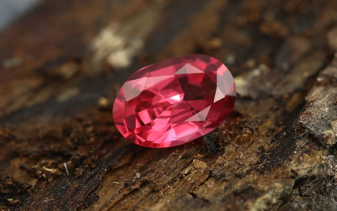 Comment reconnaître une pierre précieuse ?