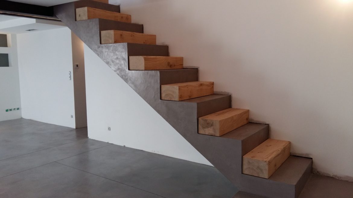 Comment recouvrir des marches d'escalier en béton ?