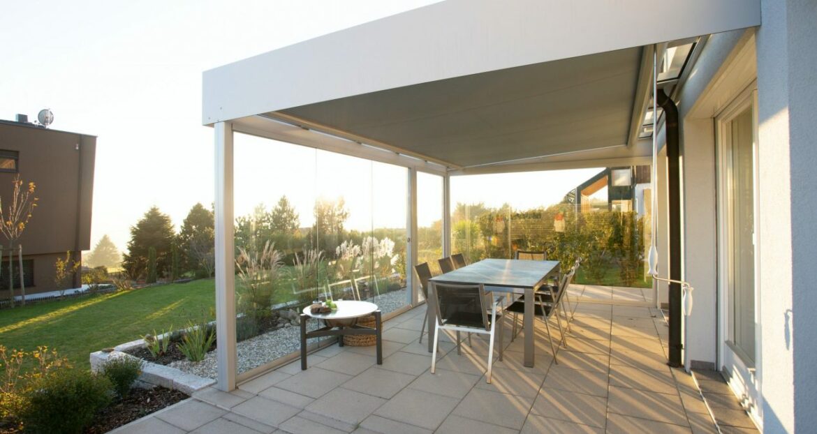 Comment tendre une toile ombrage ?