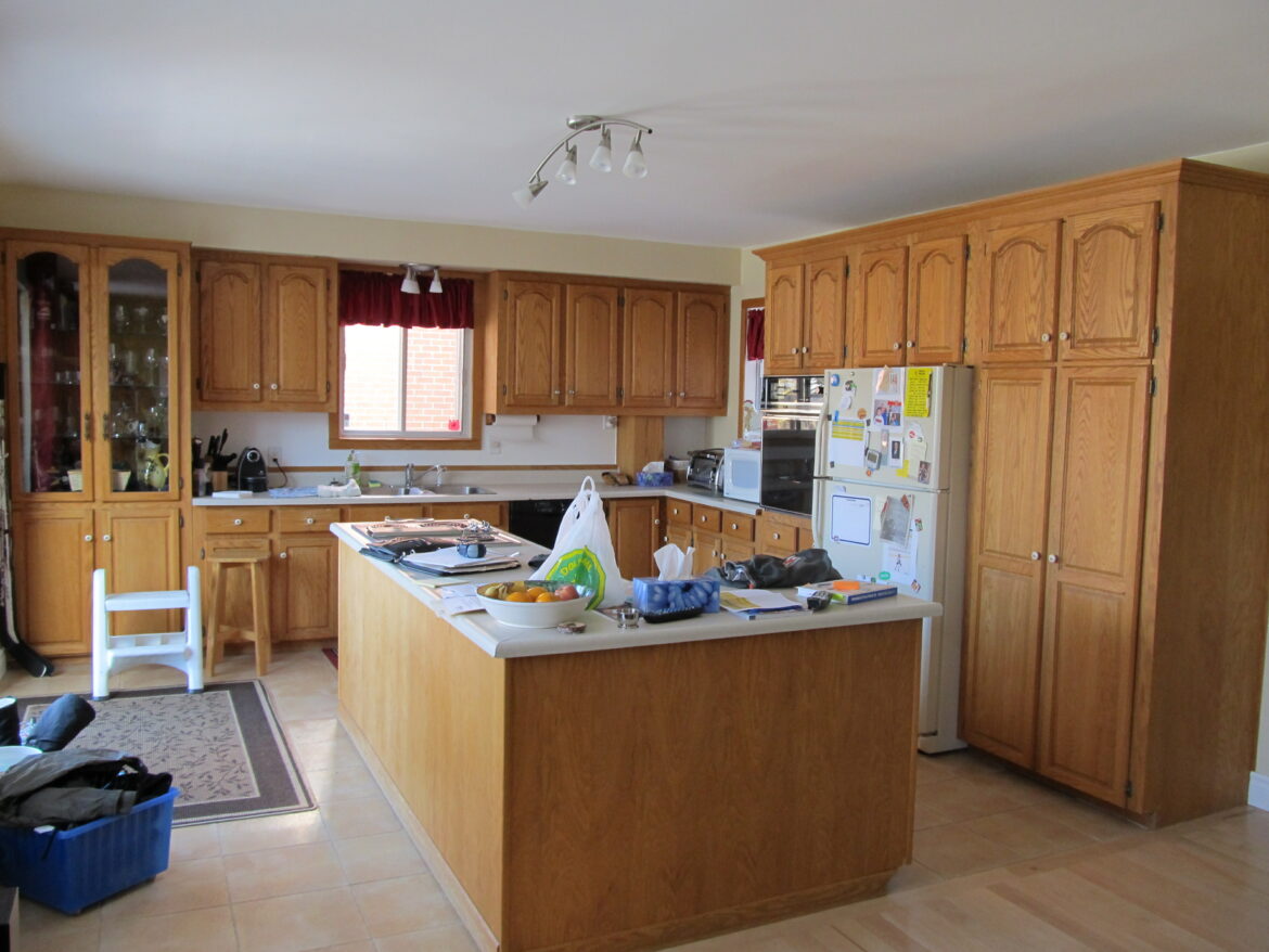 Comment transformer un meuble ancien en moderne ?